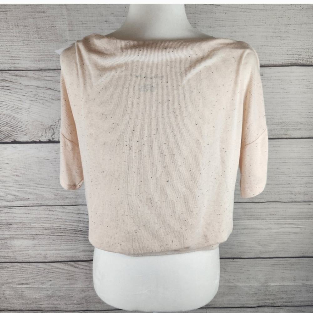 NWT - American Eagle Outfitters Speckled Cream Cowl Neck Blouse - Medium - Picture 3 of 6
